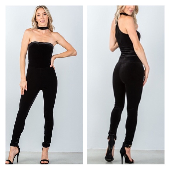 Pants - SALES ❗️BLACK VELVET CHOKER JUMPSUIT